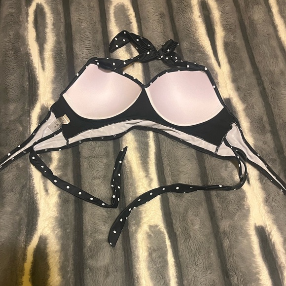 This is a polka dot swim top. - Picture 3 of 3